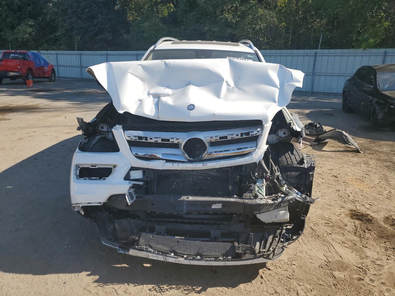 VIN 4JGDF6EE0GA625683 2016 MERCEDES-BENZ GL-CLASS no.5