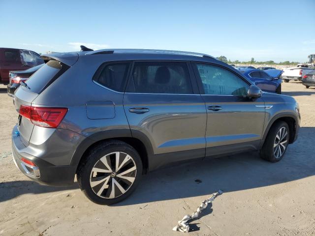 3VVSX7B23RM038667 Volkswagen Taos SE  3