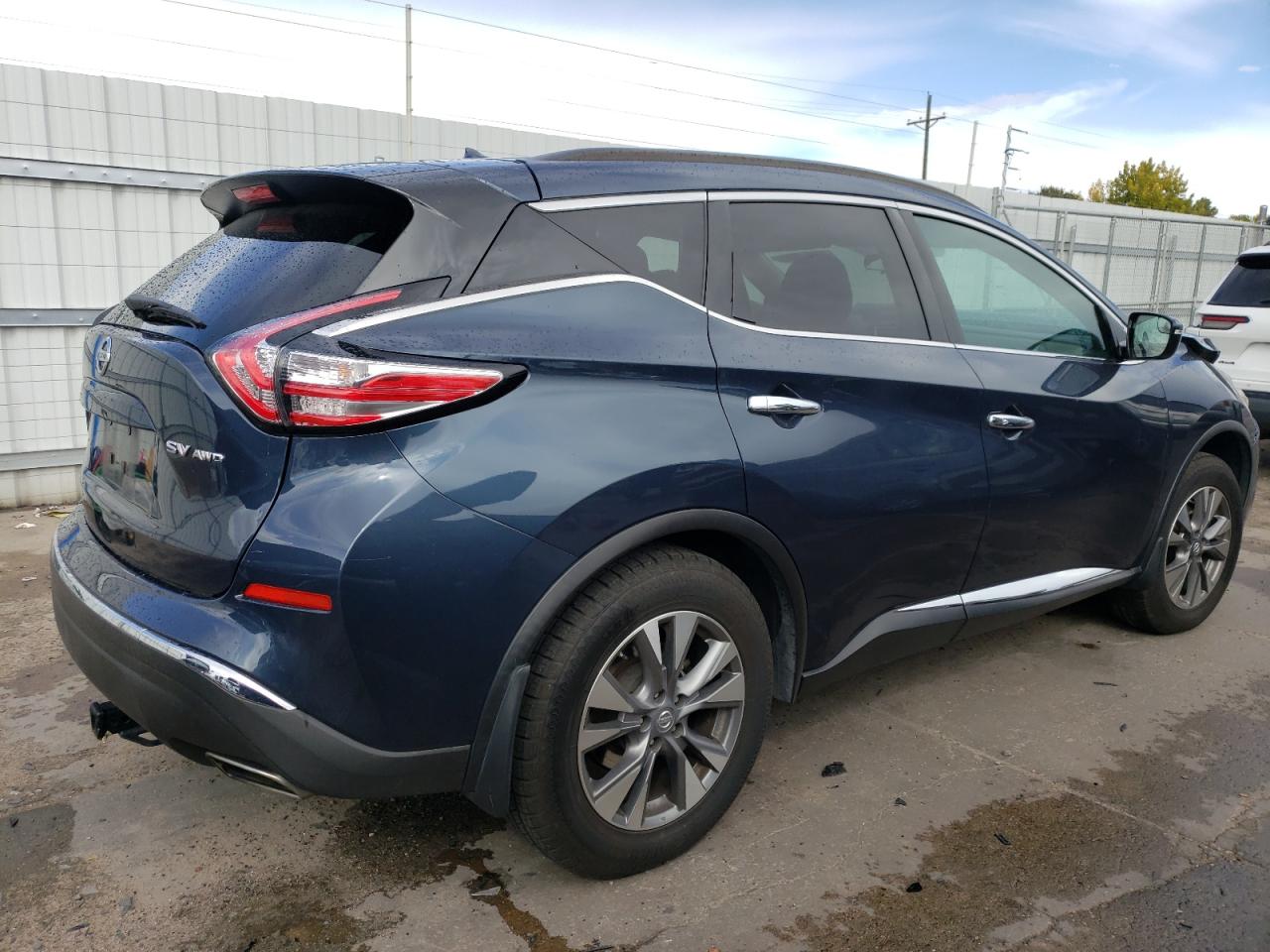 2015 Nissan Murano - Image 3