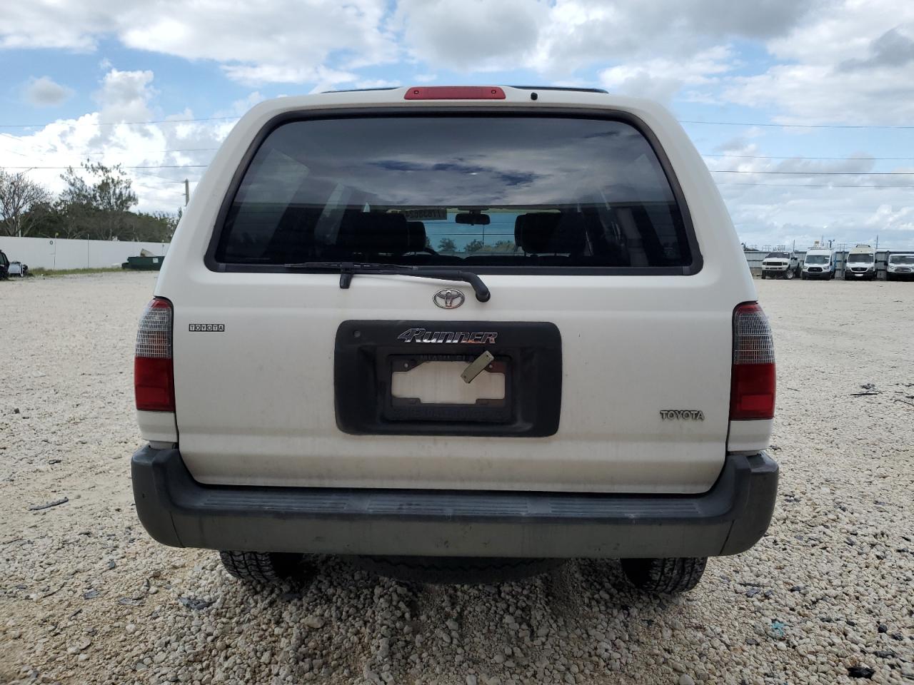 1997 Toyota 4Runner VIN: JT3GM84R8V0018087 Lot: 77838624