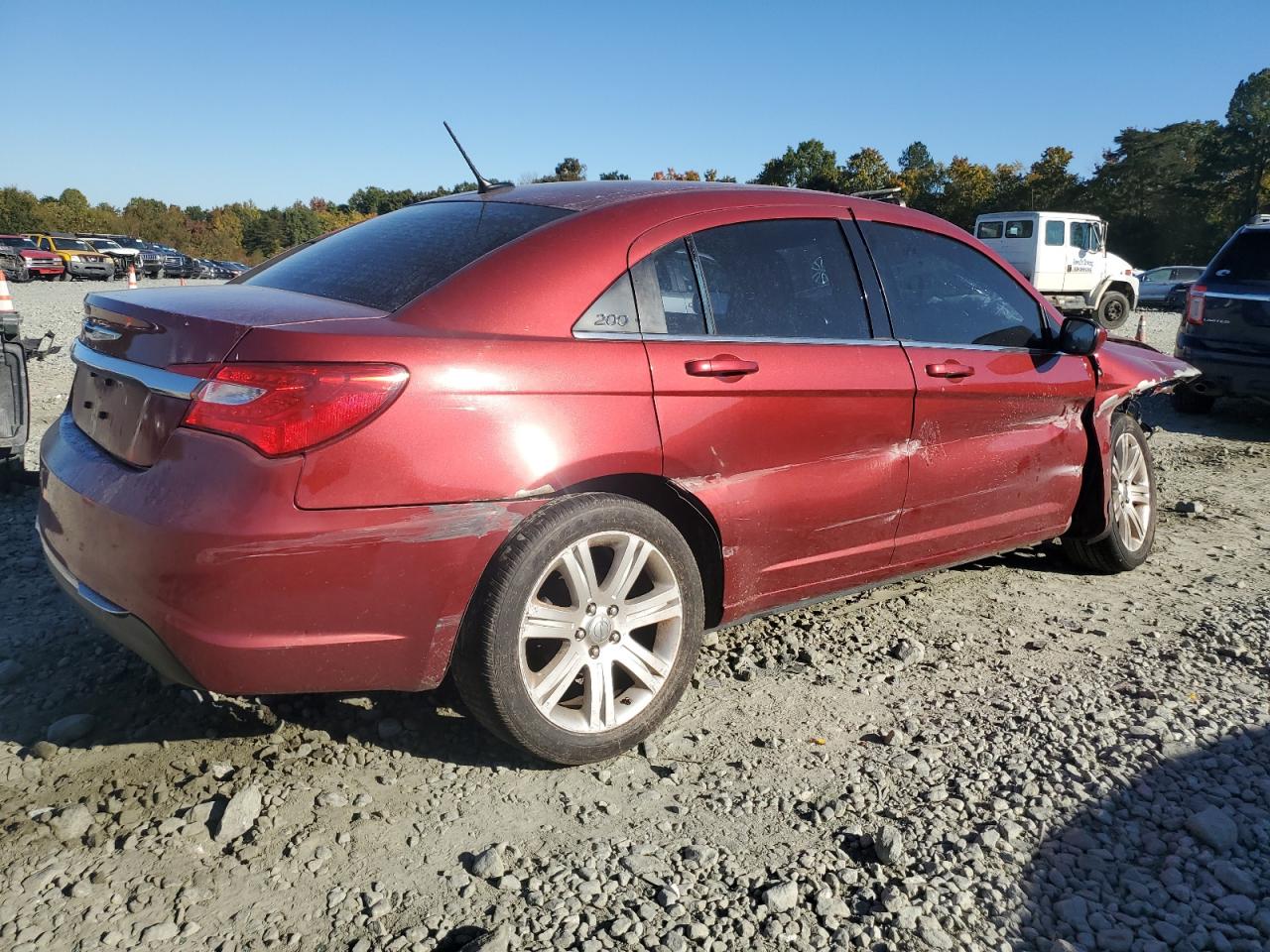 2013 Chrysler 200 - Image 3