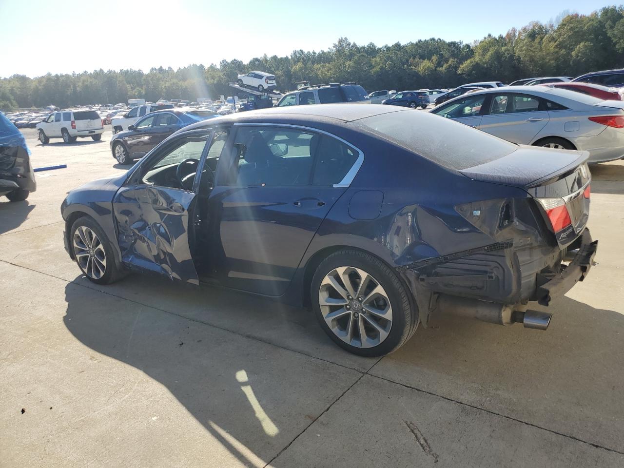 2015 Honda Accord - Image 2