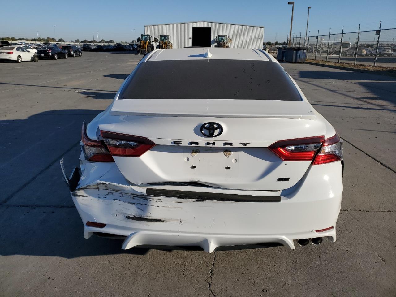 2021 Toyota Camry - Image 6