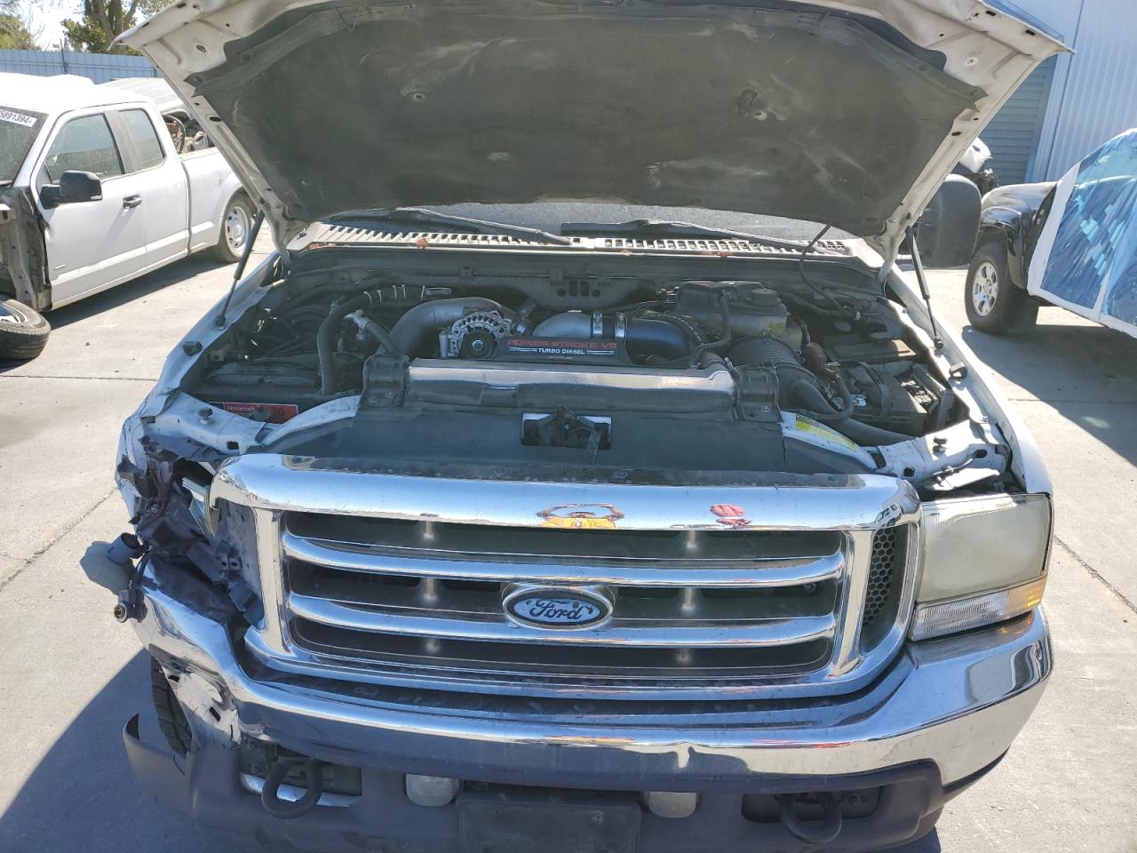 2004 Ford F250 - Image 11