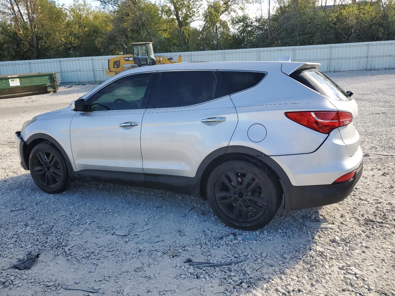 2013 Hyundai Santa Fe - Image 2