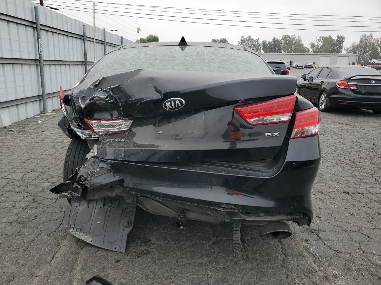2017 Kia Optima - Image 6