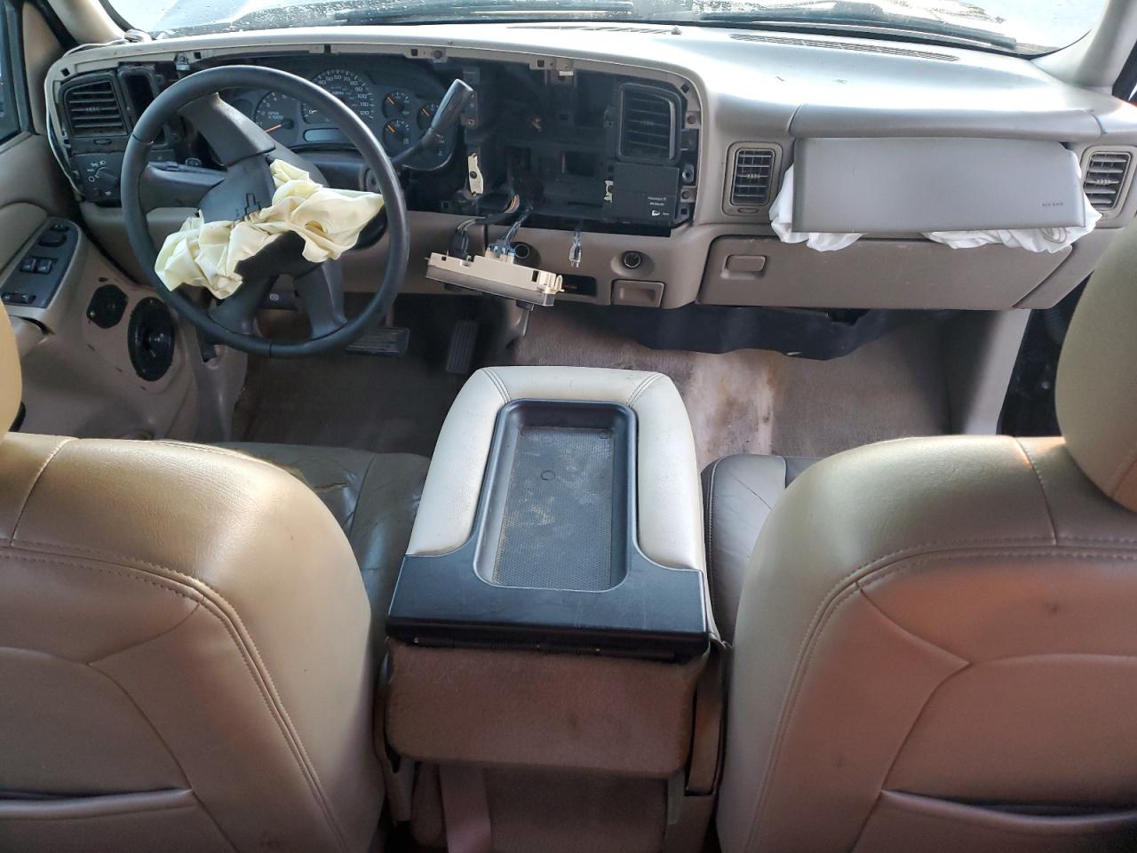 2003 Chevrolet Silverado - Image 8