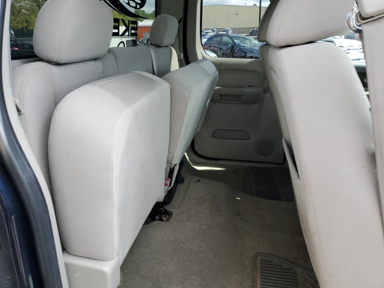 2011 GMC Sierra - Image 10