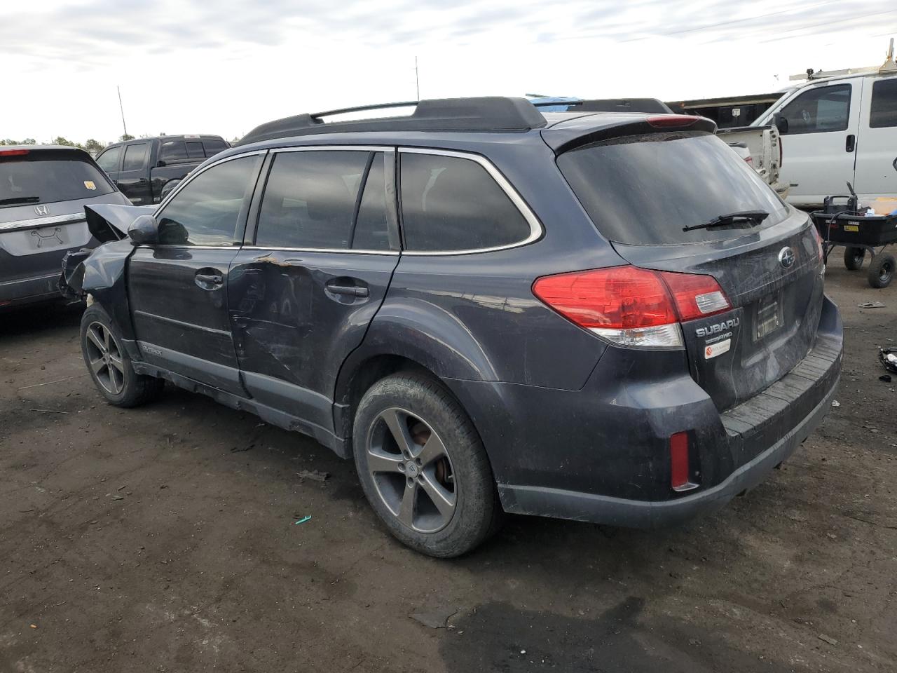 2013 Subaru Outback - Image 2