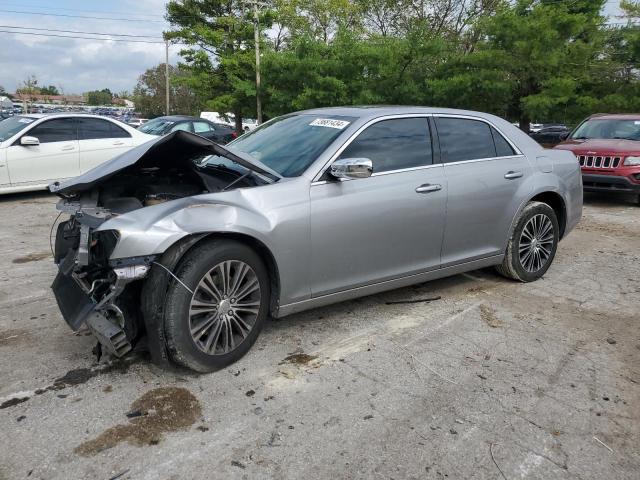 Седани CHRYSLER 300 2013 Сріблястий