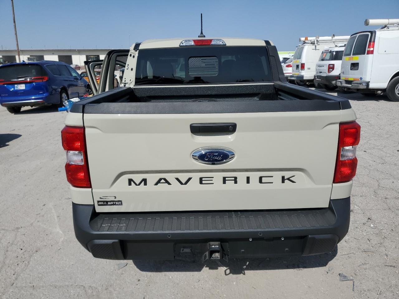 2024 Ford Maverick Lariat VIN: 3FTTW8M34RRB18144 Lot: 75027504