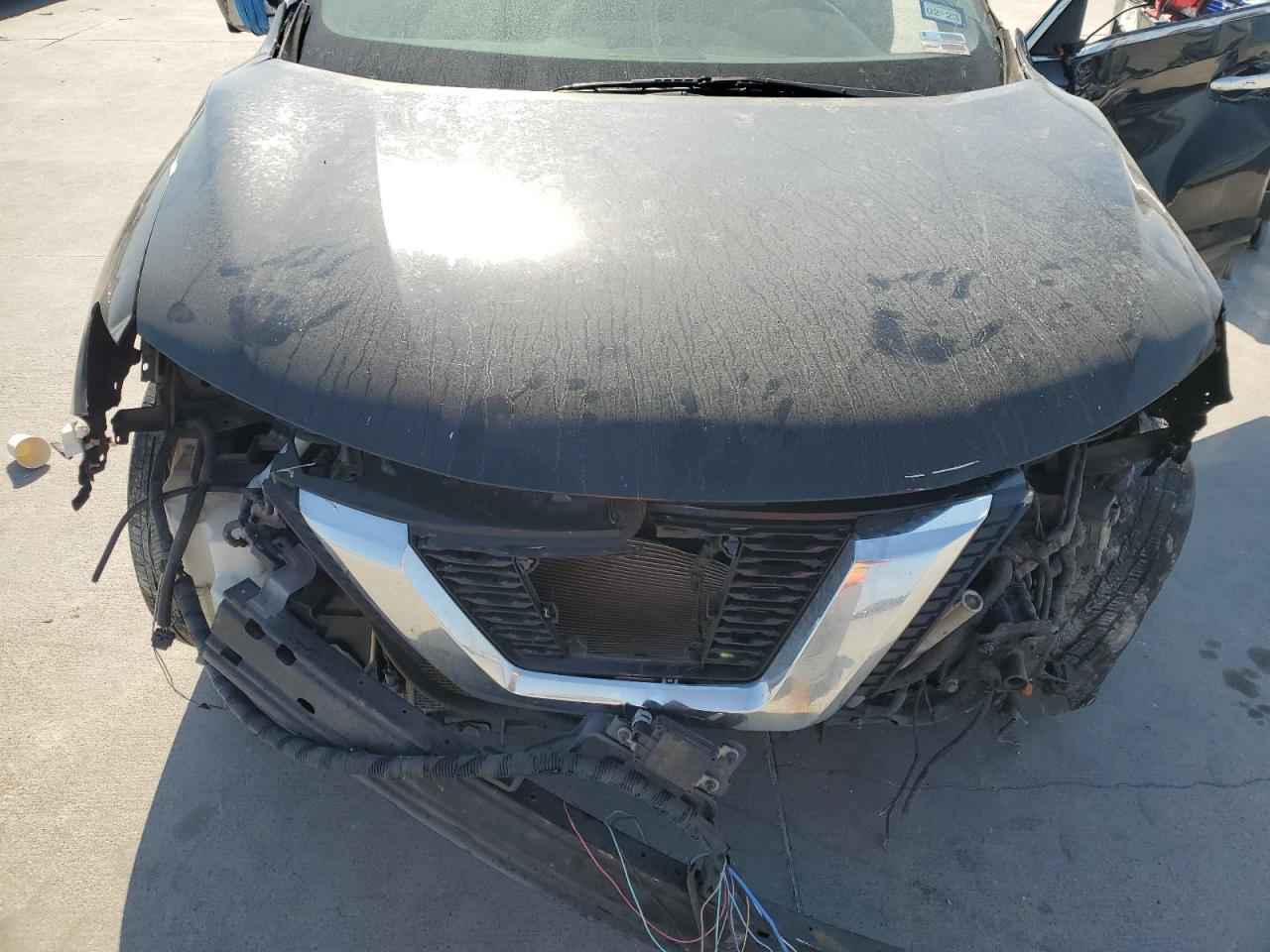 2017 Nissan Rogue - Image 11