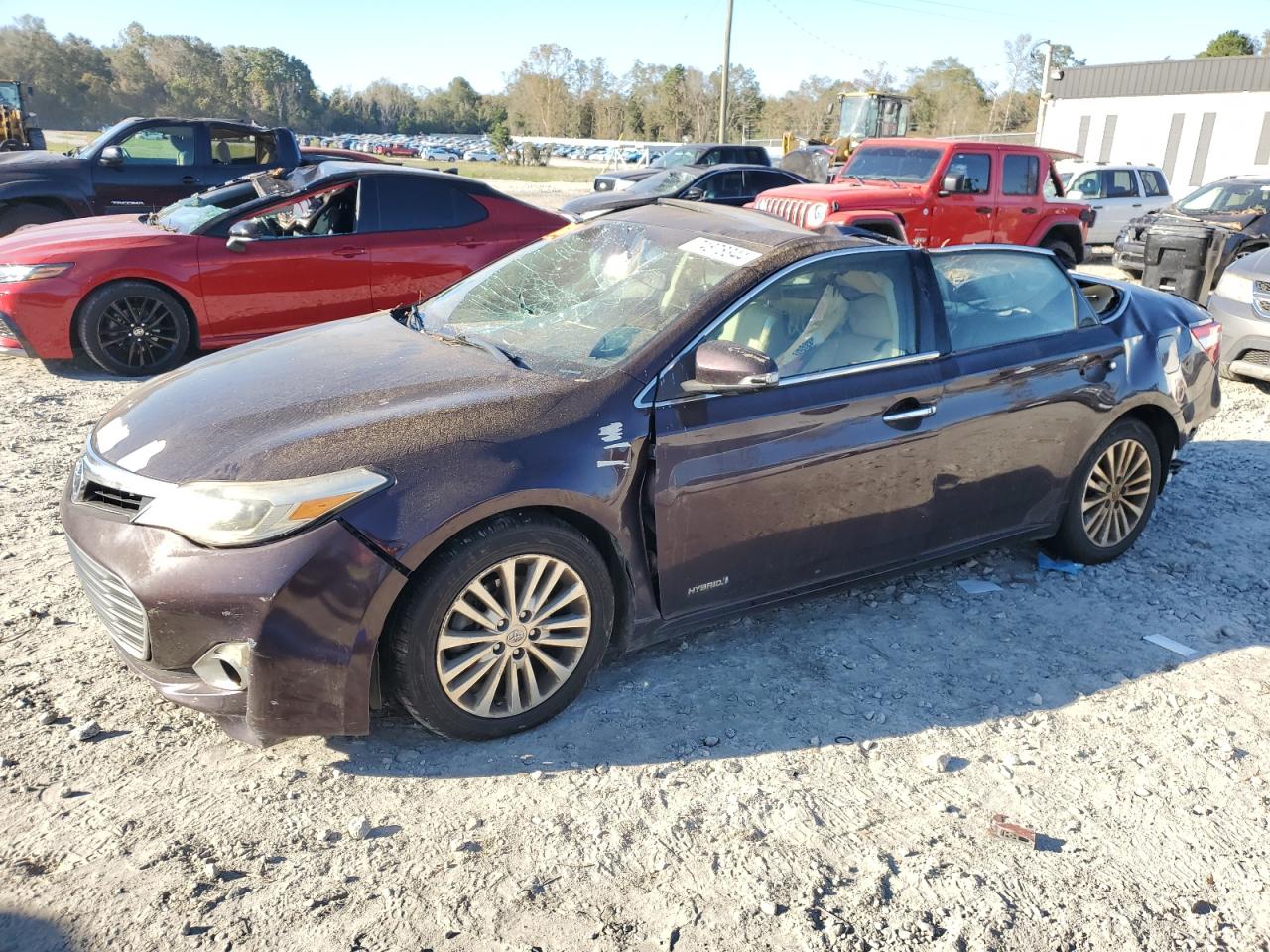 2013 TOYOTA AVALON