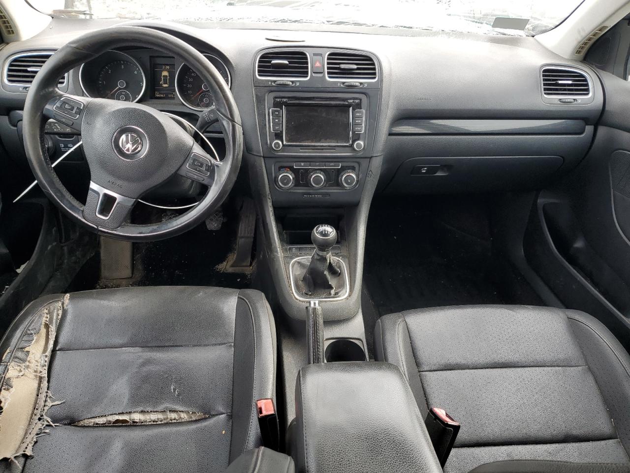 2010 Volkswagen Jetta - Image 8