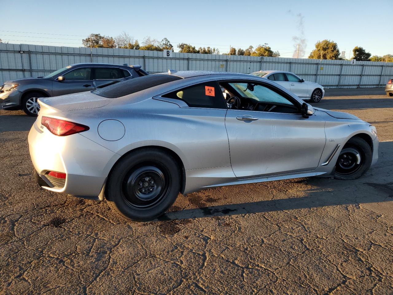 2017 Infiniti Q60 - Image 3