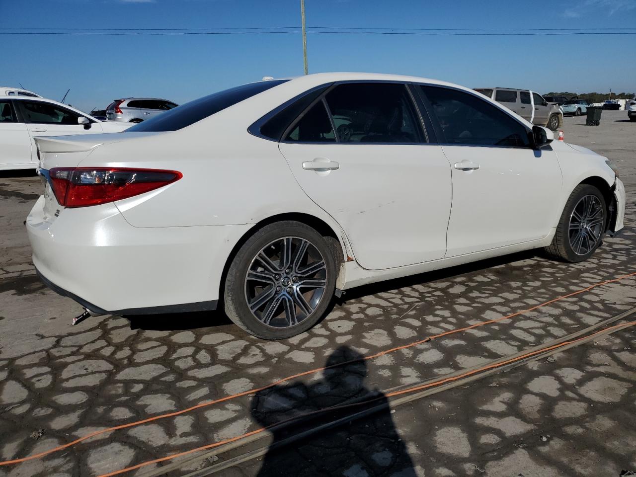 4T1BF1FK8GU156680 2016 Toyota Camry Le