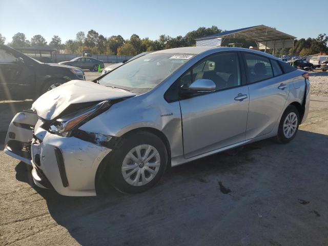 JTDKARFU1L3118100 Toyota Prius L