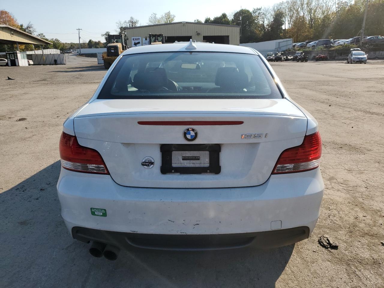 WBAUC9C56BVM10308 2011 BMW 135 I