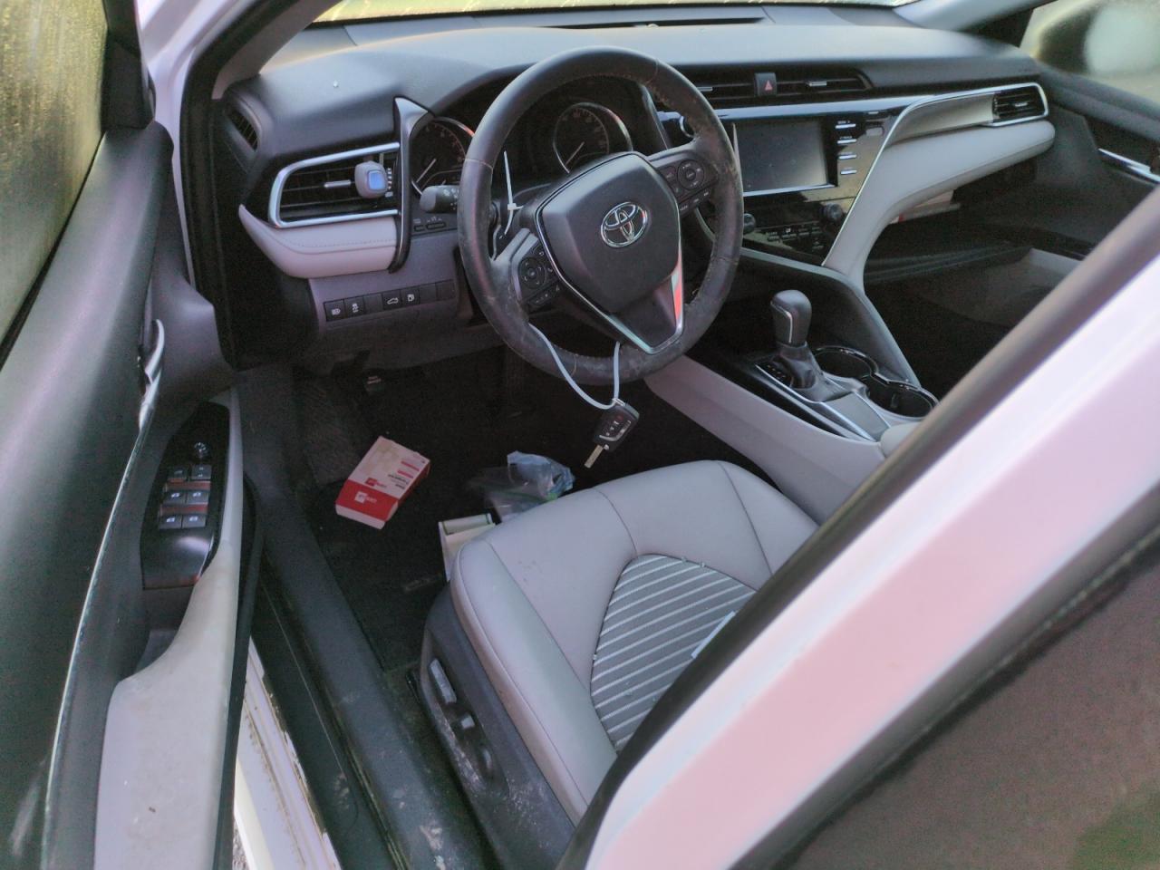 2018 Toyota Camry - Image 8