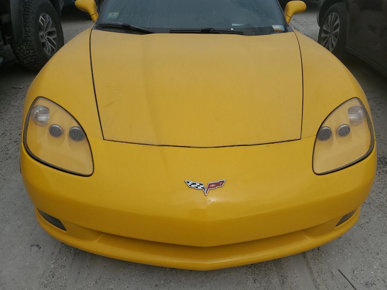 1G1YY24U655114429 2005 Chevrolet Corvette