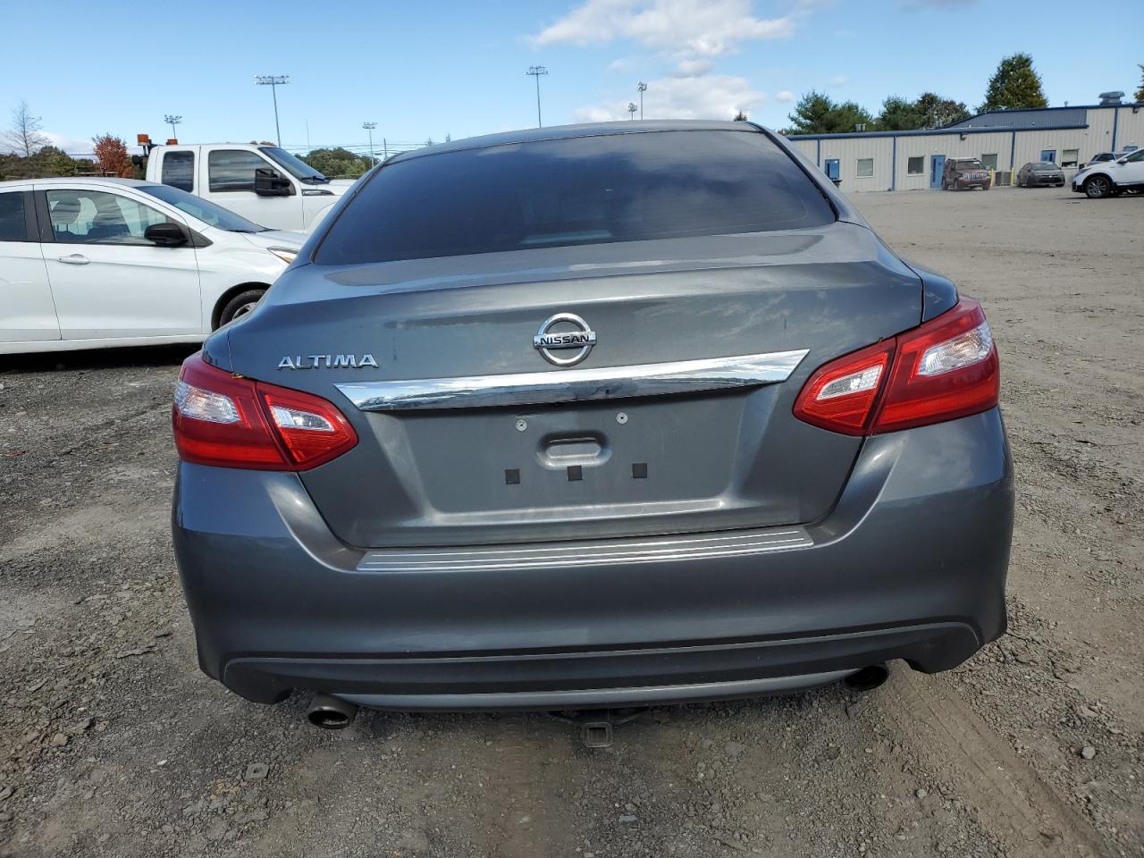 2017 Nissan Altima - Image 6