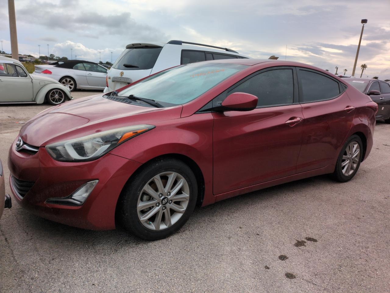 5NPDH4AE8GH790060 2016 HYUNDAI ELANTRA - Image 1