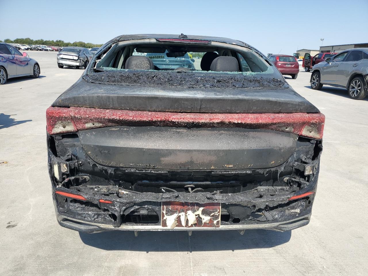 2022 Kia K5 - Image 6