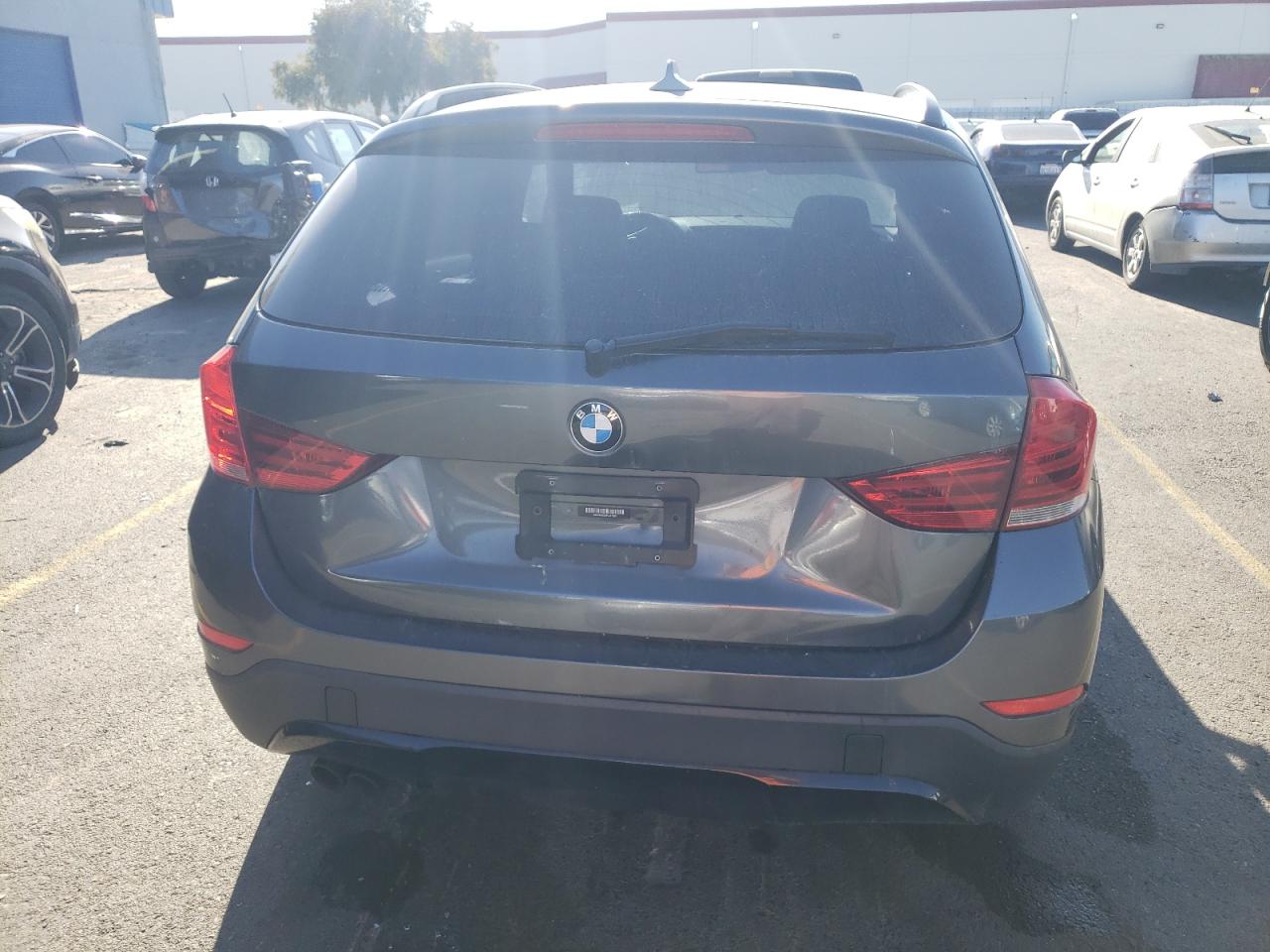 2015 BMW X1 Sdrive28I VIN: WBAVM1C54FV317893 Lot: 76629234