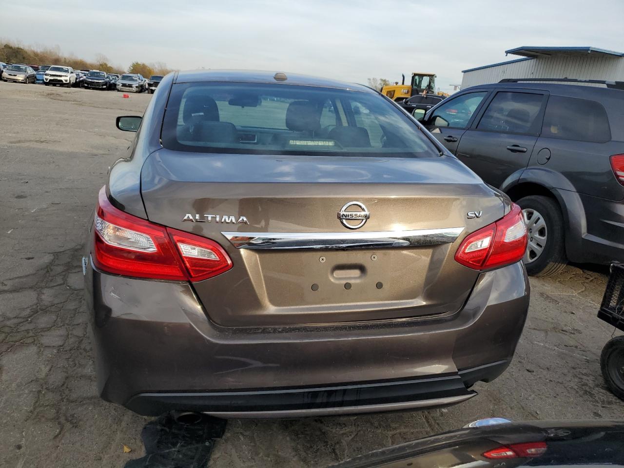 2017 Nissan Altima - Image 6