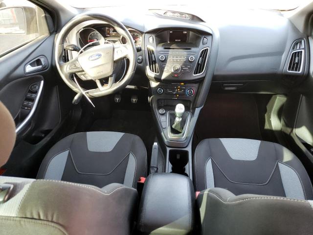  FORD FOCUS 2017 Серый