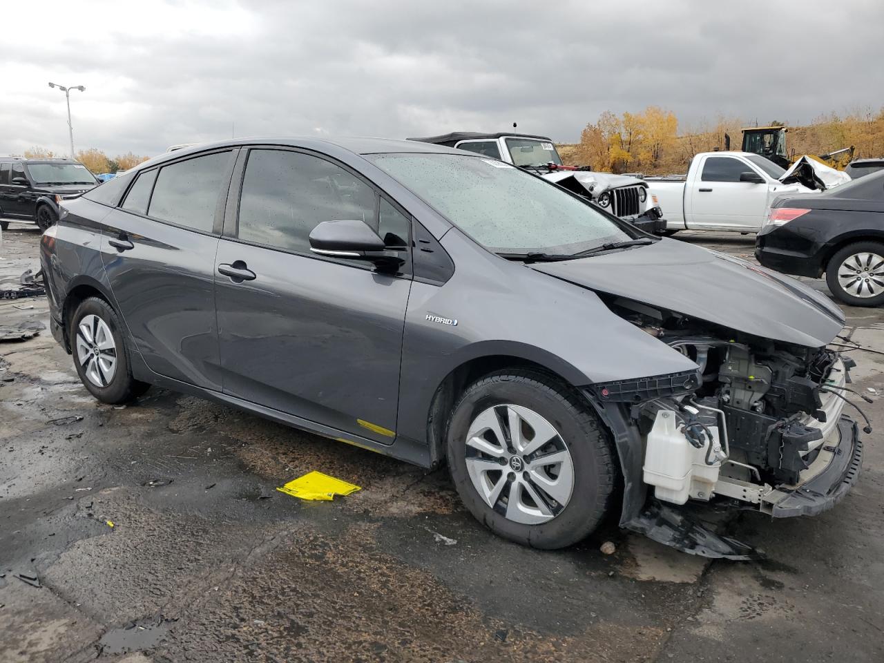 2017 Toyota Prius - Image 4