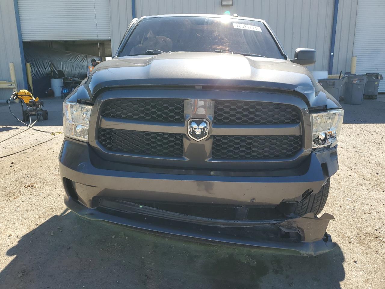 VIN 3C6JR6AT8JG194710 2018 RAM 1500 no.5