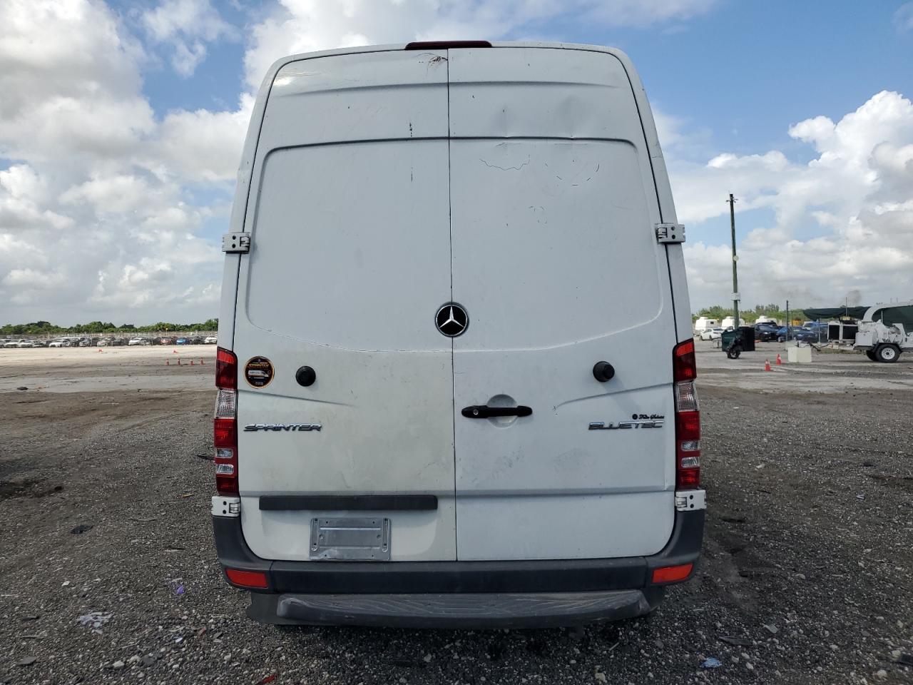 VIN WD3PF0DCXE5865919 2014 MERCEDES-BENZ SPRINTER no.6