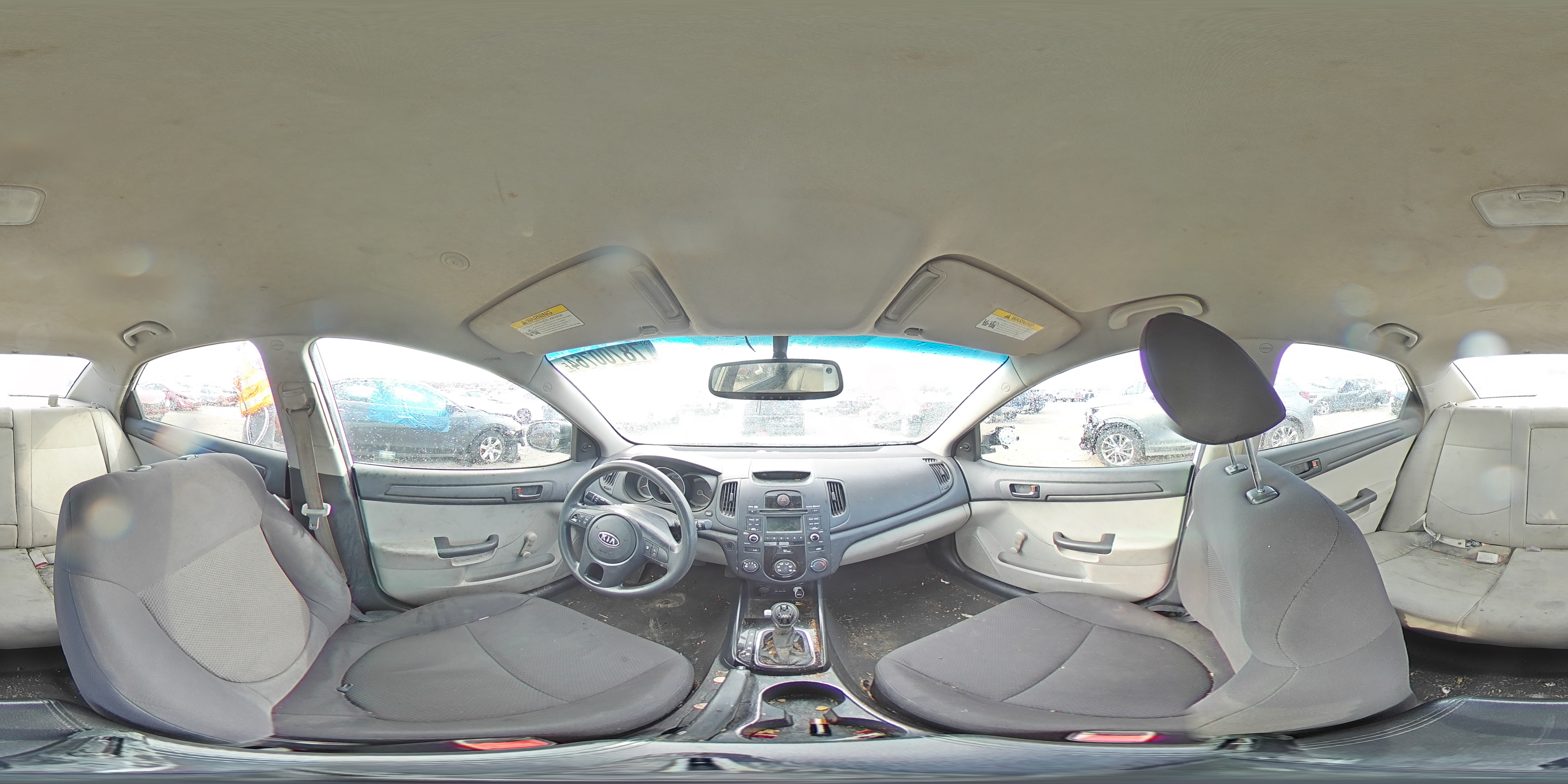 2012 Kia Forte - Image 13