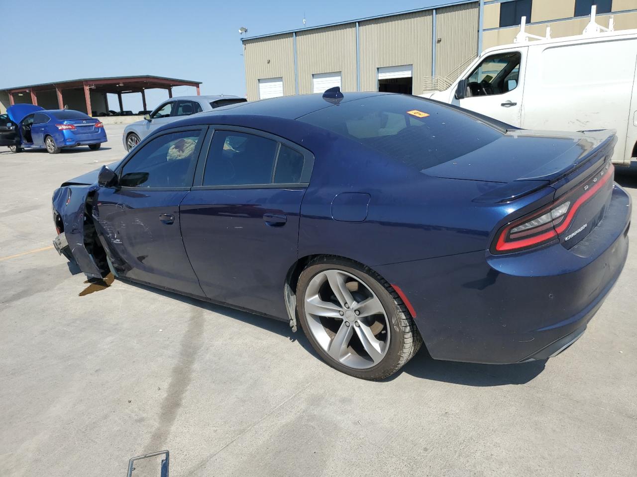 VIN 2C3CDXHG2FH738130 2015 DODGE CHARGER no.2