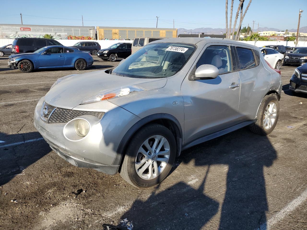 2011 Nissan Juke S en Venta en Van Nuys, CA - Side
