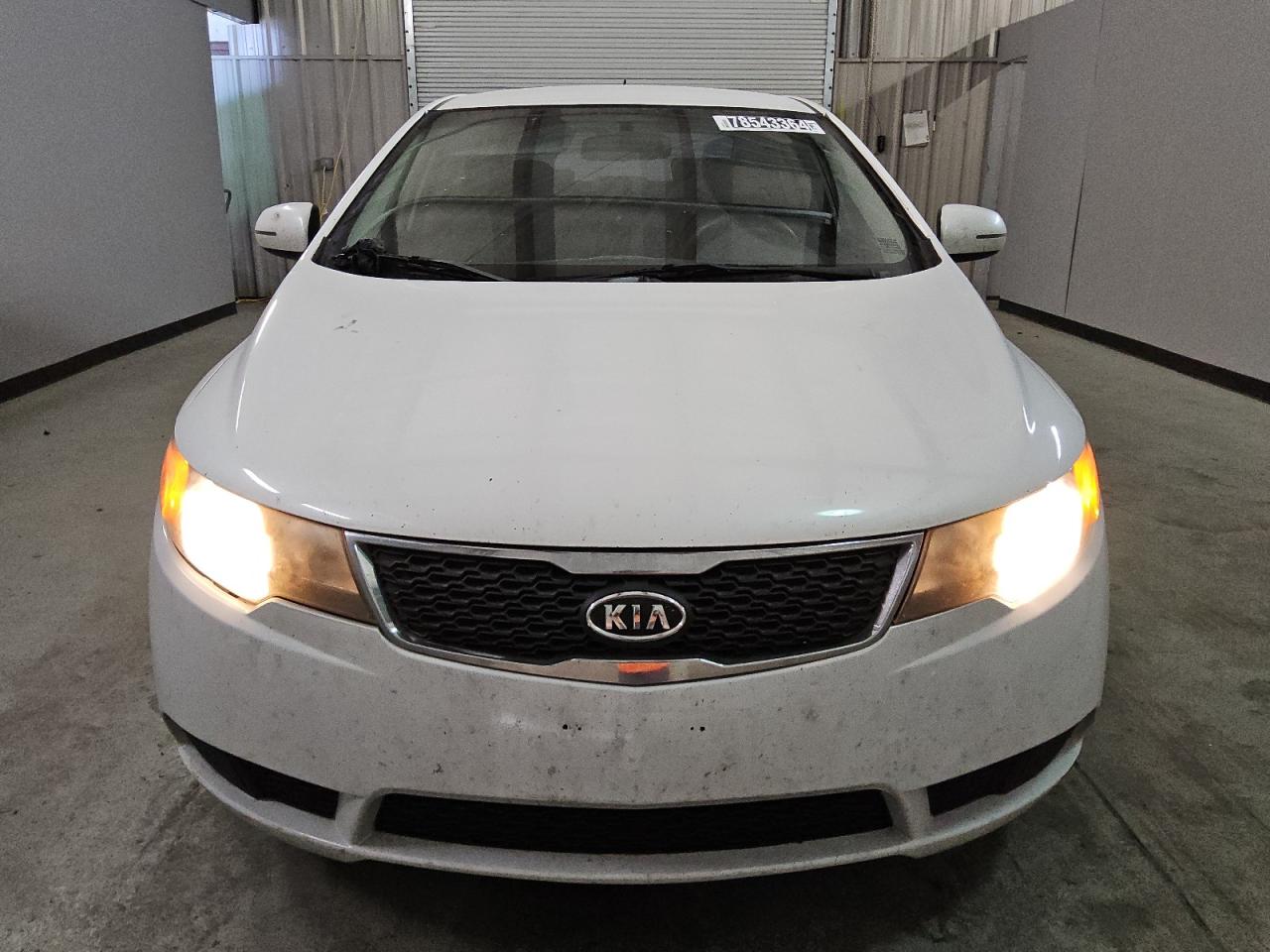 VIN KNAFU4A22D5728009 2013 KIA FORTE no.5