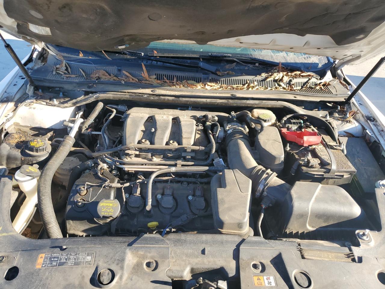 2013 Ford Taurus - Image 11