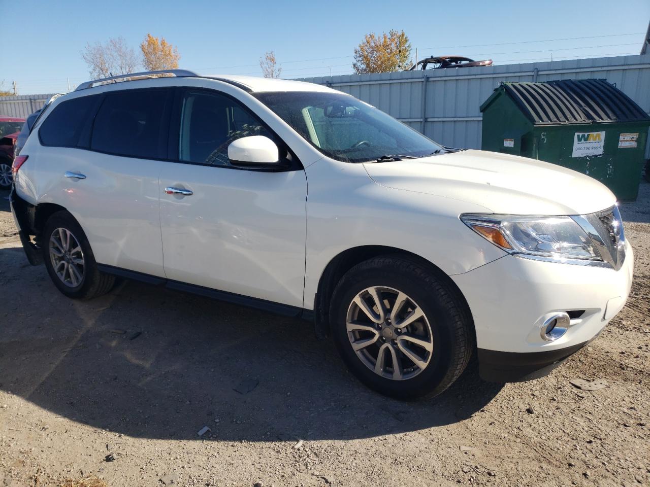 2016 Nissan Pathfinder - Image 4