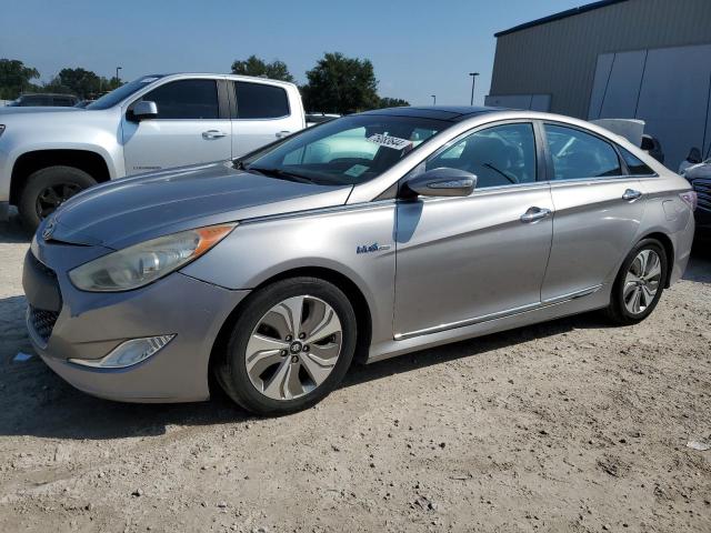 2013 Hyundai Sonata Hybrid