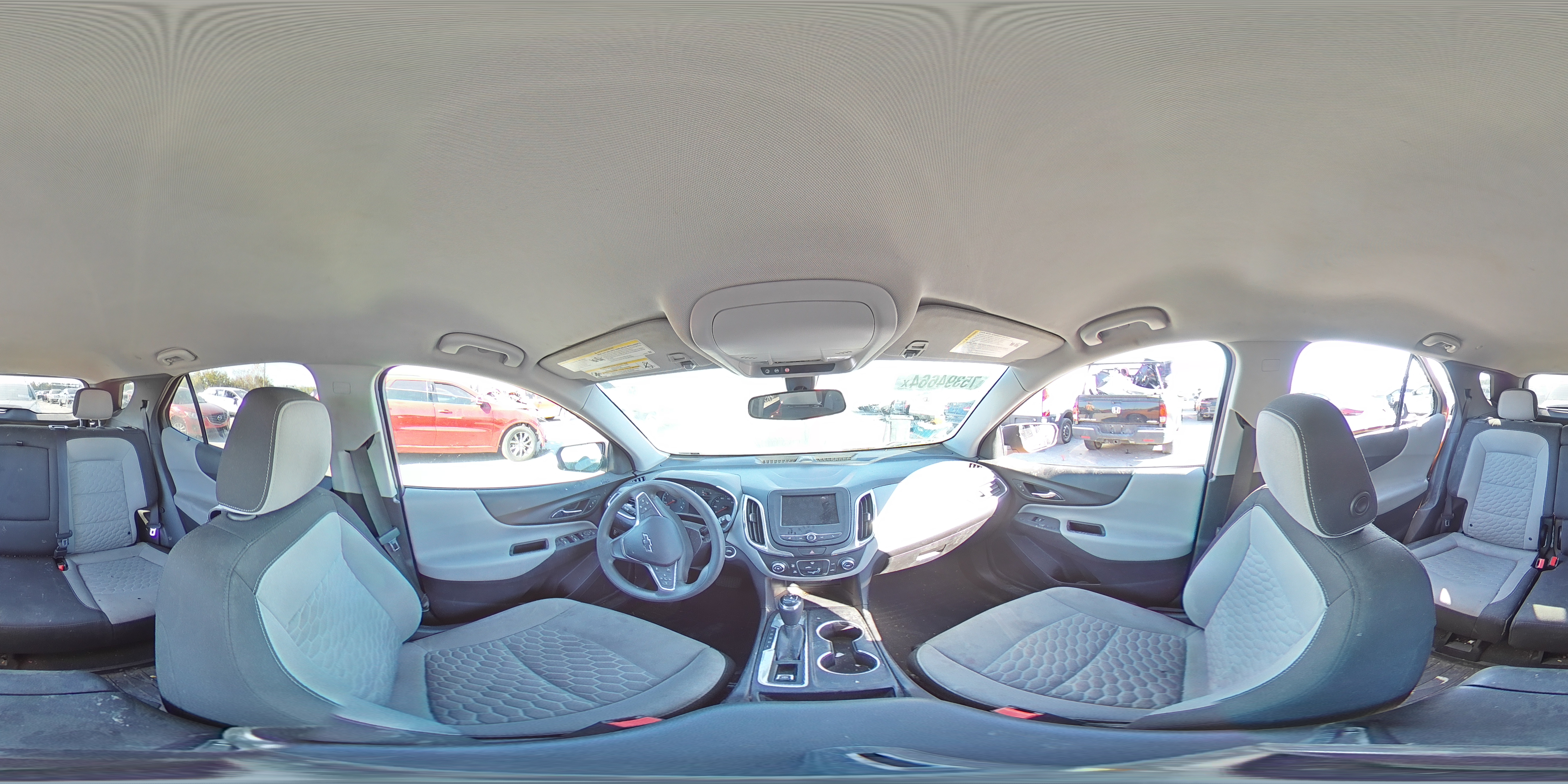 2019 Chevrolet Equinox - Image 13