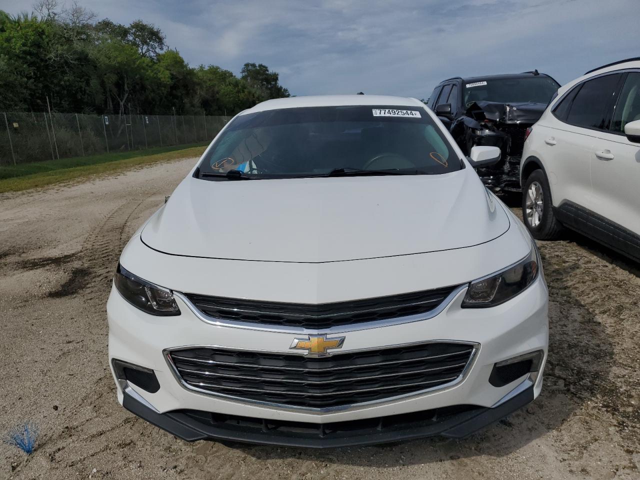 2018 Chevrolet Malibu - Image 5