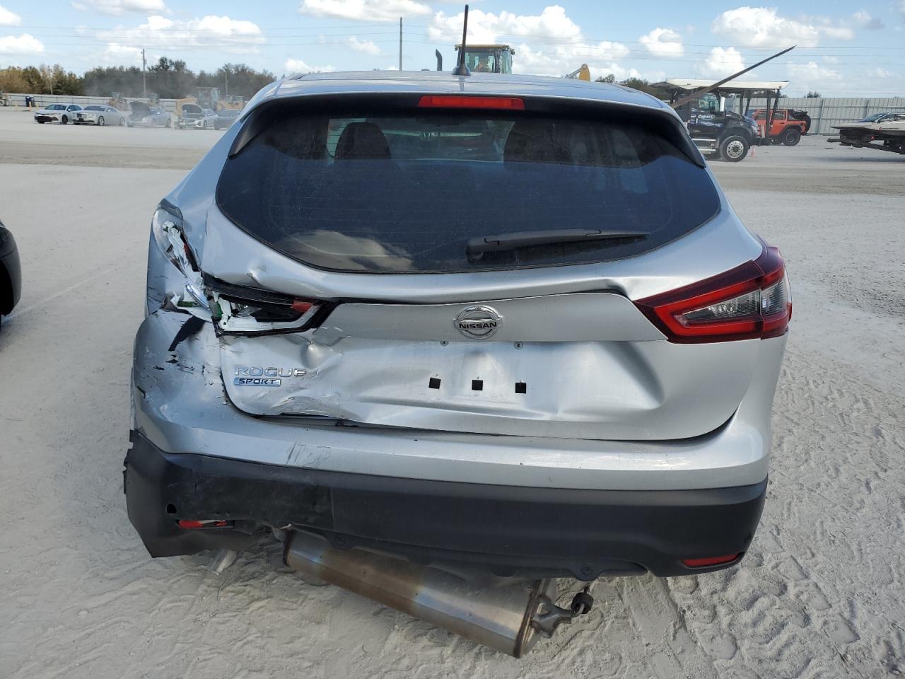 2021 Nissan Rogue Sport S VIN: JN1BJ1AV0MW566865 Lot: 77305414