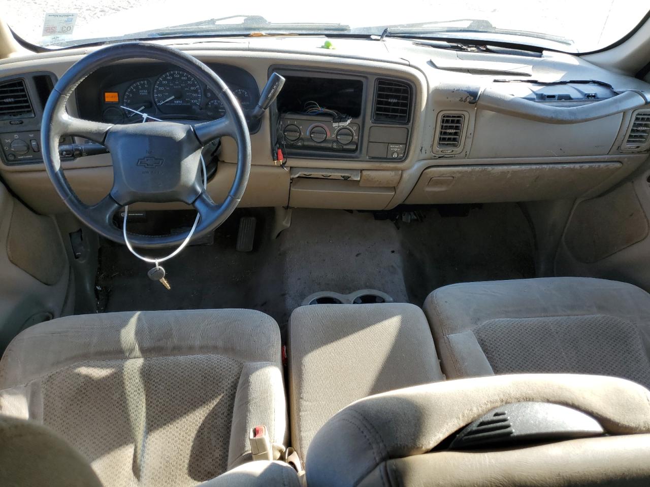 2002 Chevrolet Silverado - Image 8