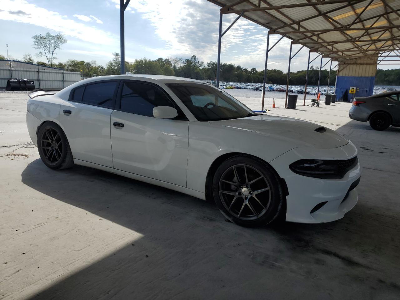 VIN 2C3CDXHG5HH524882 2017 DODGE CHARGER no.4