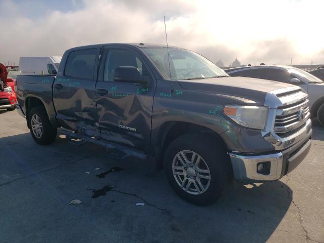 Pickups TOYOTA TUNDRA 2017 Szary