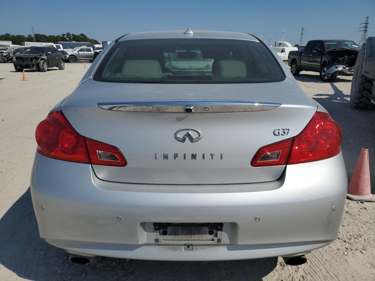 2013 Infiniti G37 Base VIN: JN1CV6AP8DM305485 Lot: 73771264