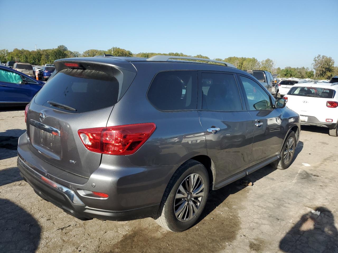 2018 Nissan Pathfinder S VIN: 5N1DR2MN0JC604524 Lot: 73668124