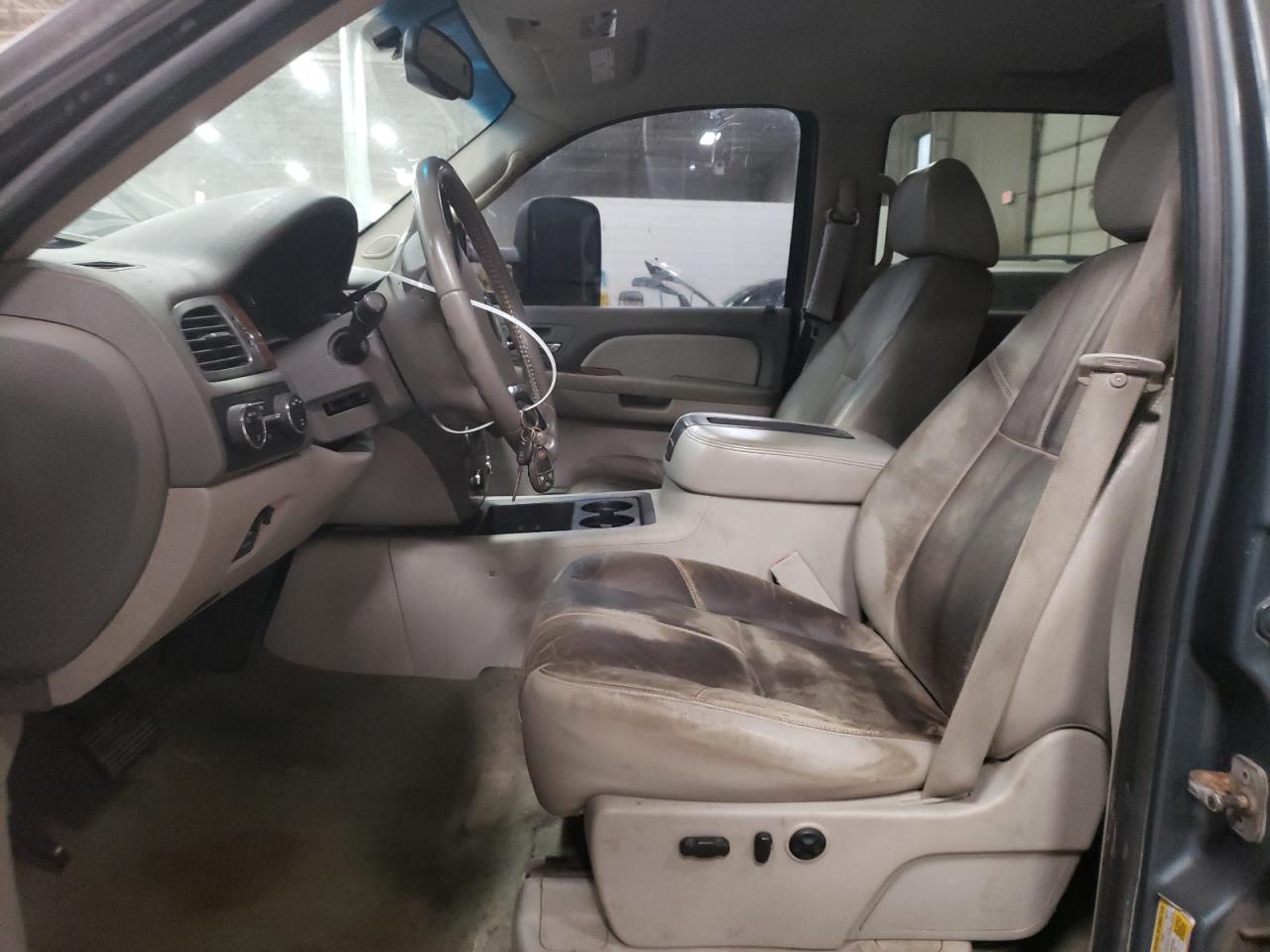 2008 Chevrolet Silverado - Image 7