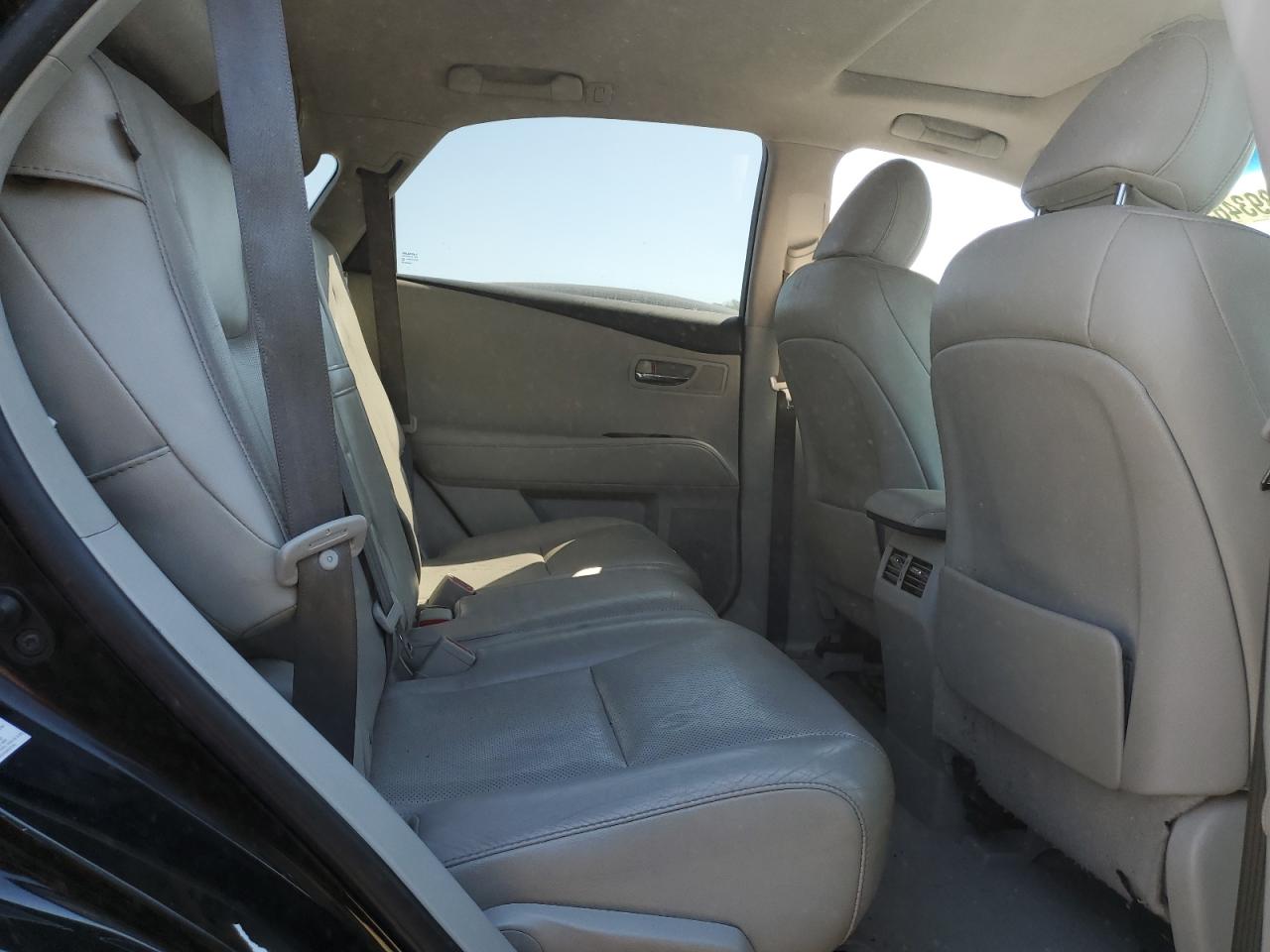 2011 Lexus RX - Image 11